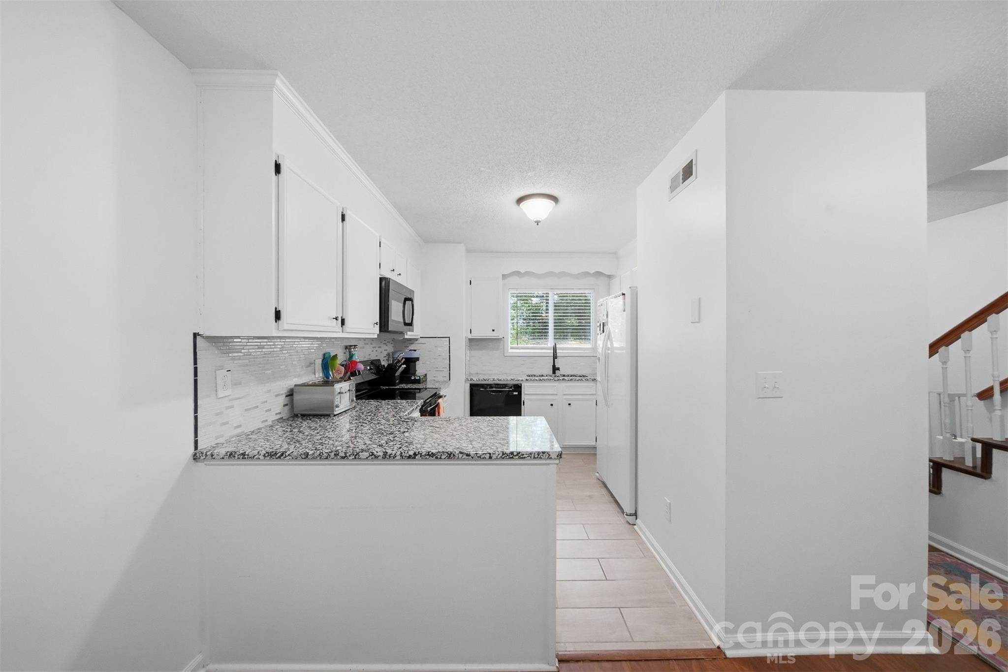 2675 White Oak Ct Extension Claremont NC 28610