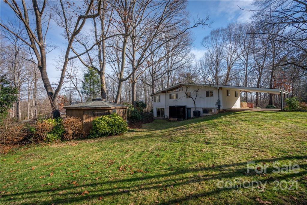 68 W Oakview Road Asheville NC 28806