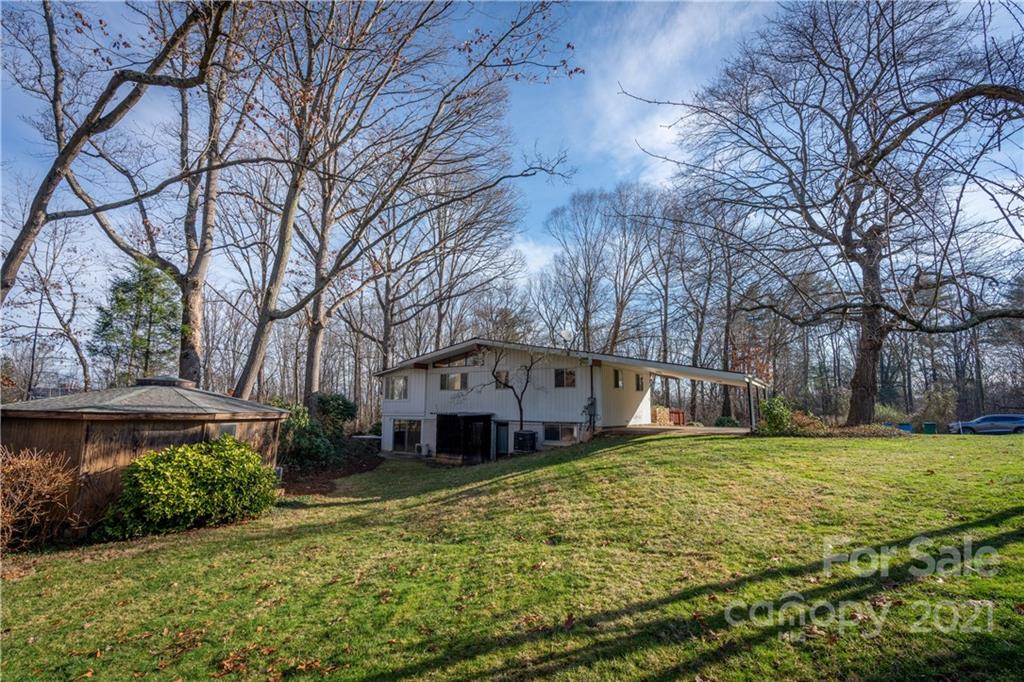 68 W Oakview Road Asheville NC 28806