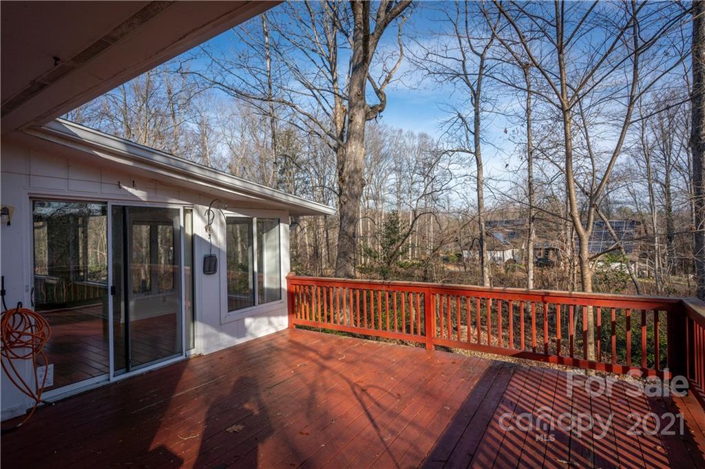 68 W Oakview Road Asheville NC 28806