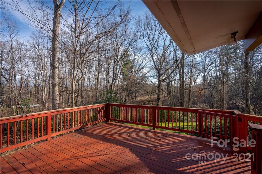 68 W Oakview Road Asheville NC 28806