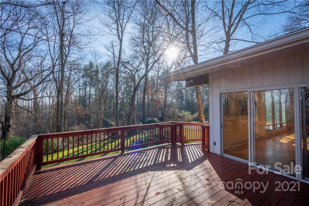 68 W Oakview Road Asheville NC 28806