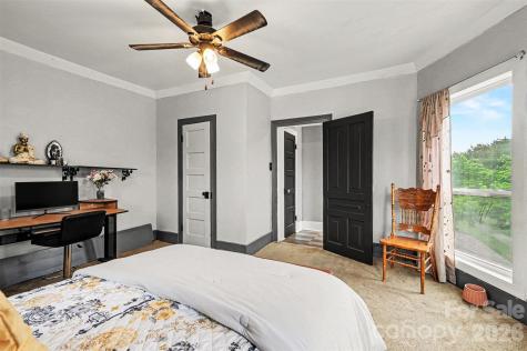 418 S Yadkin Avenue Spencer NC 28159