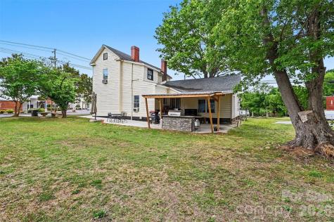 418 S Yadkin Avenue Spencer NC 28159