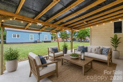 418 S Yadkin Avenue Spencer NC 28159