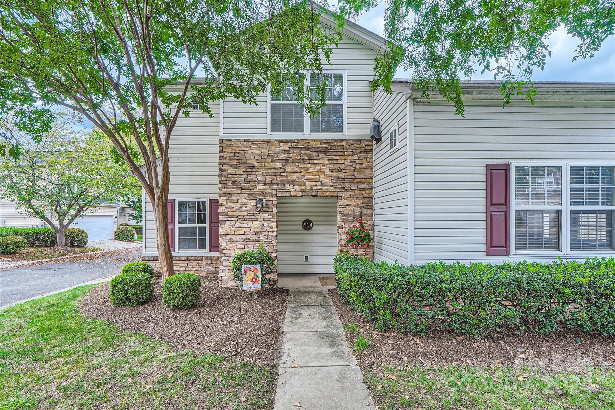 9104 Meadowmont View Drive Charlotte NC 28269