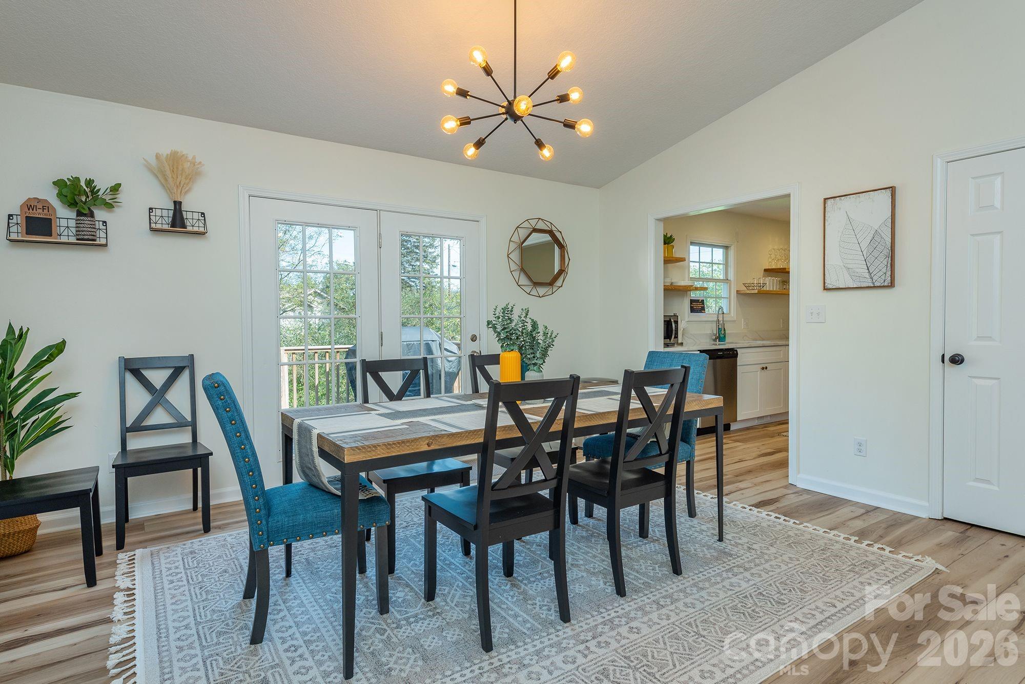 18 Garrison Road Weaverville NC 28787