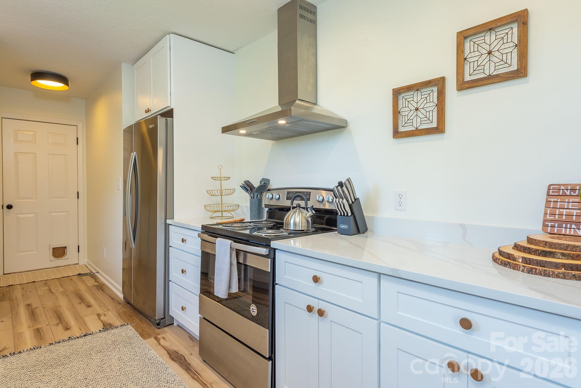 18 Garrison Road Weaverville NC 28787