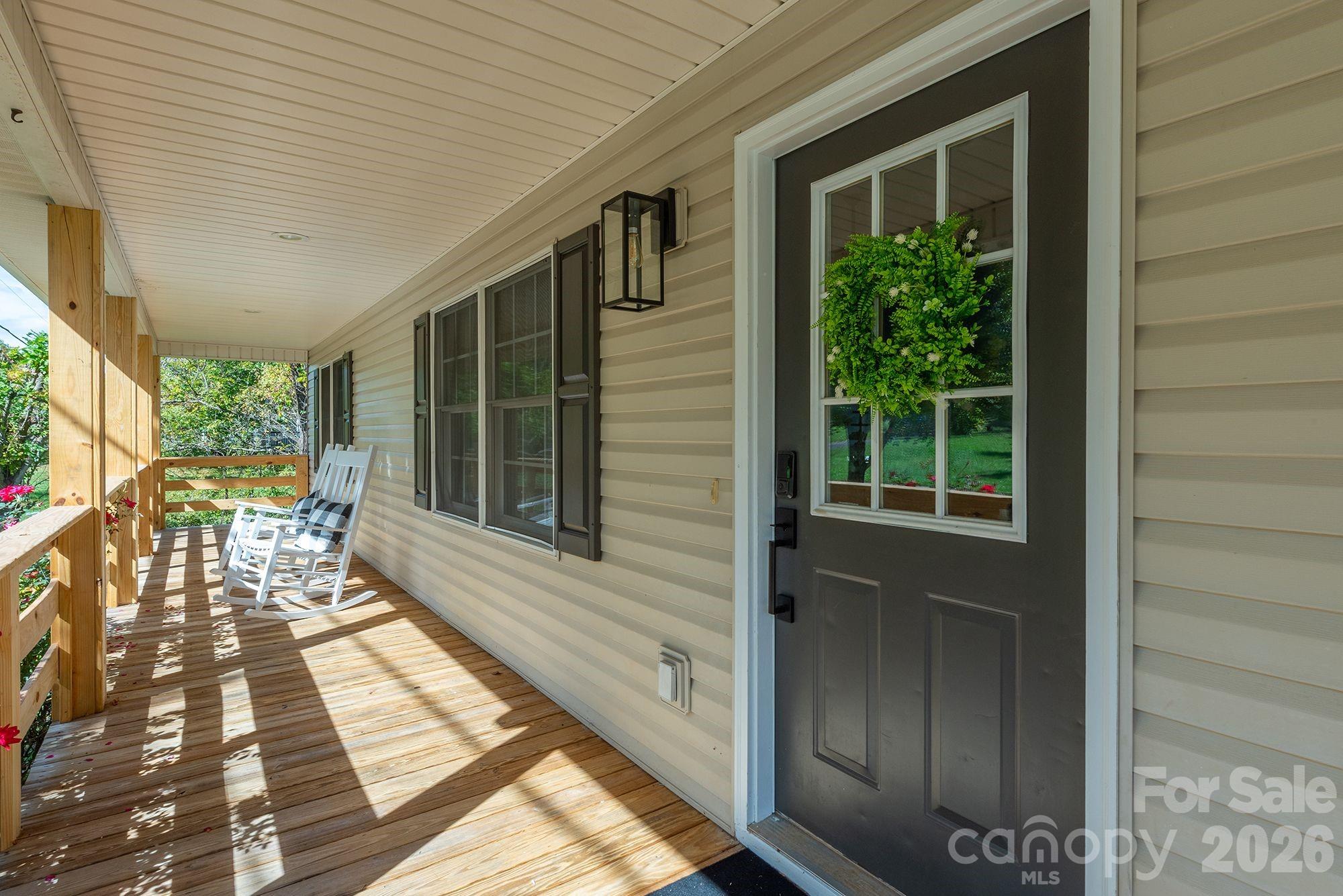 18 Garrison Road Weaverville NC 28787