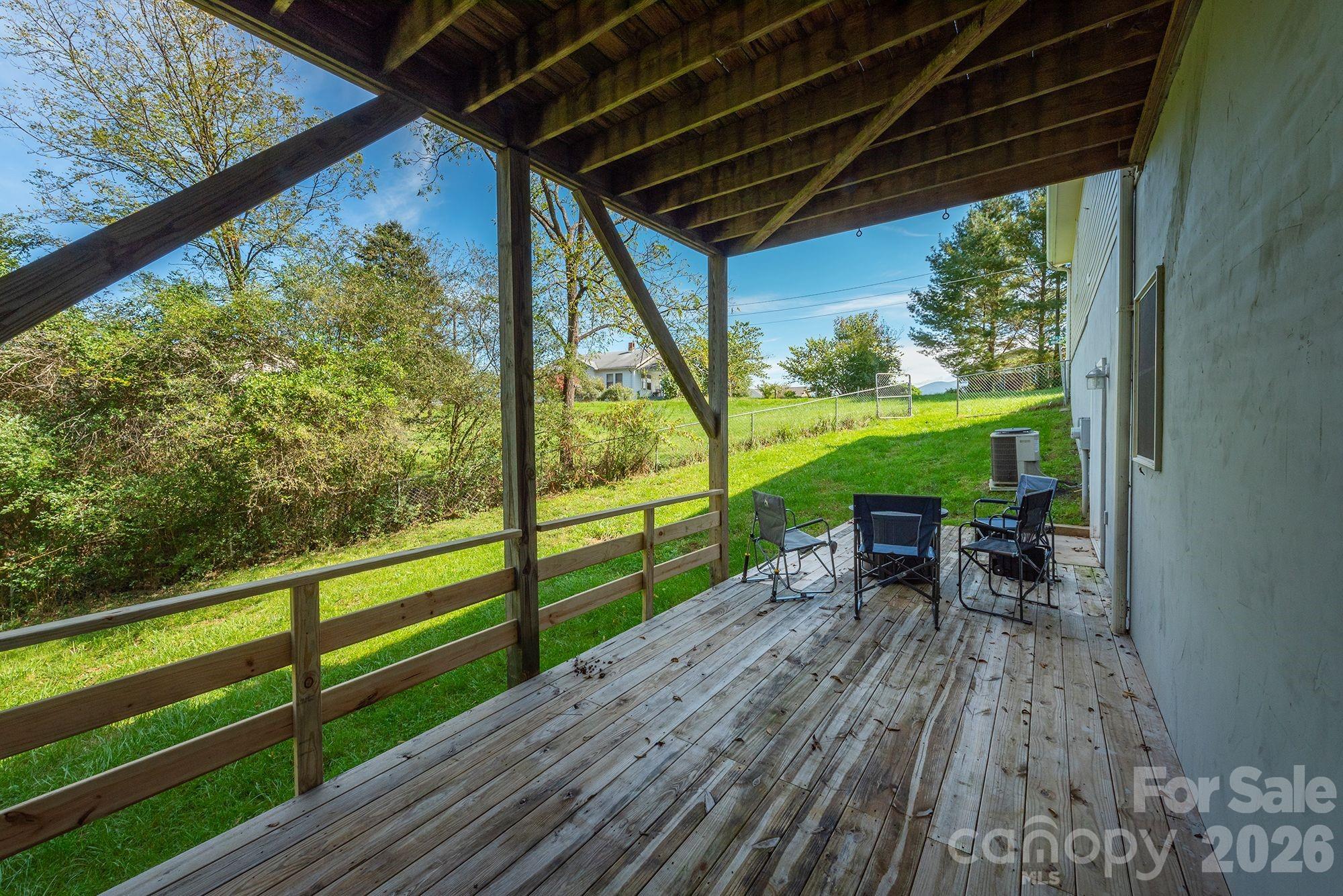18 Garrison Road Weaverville NC 28787