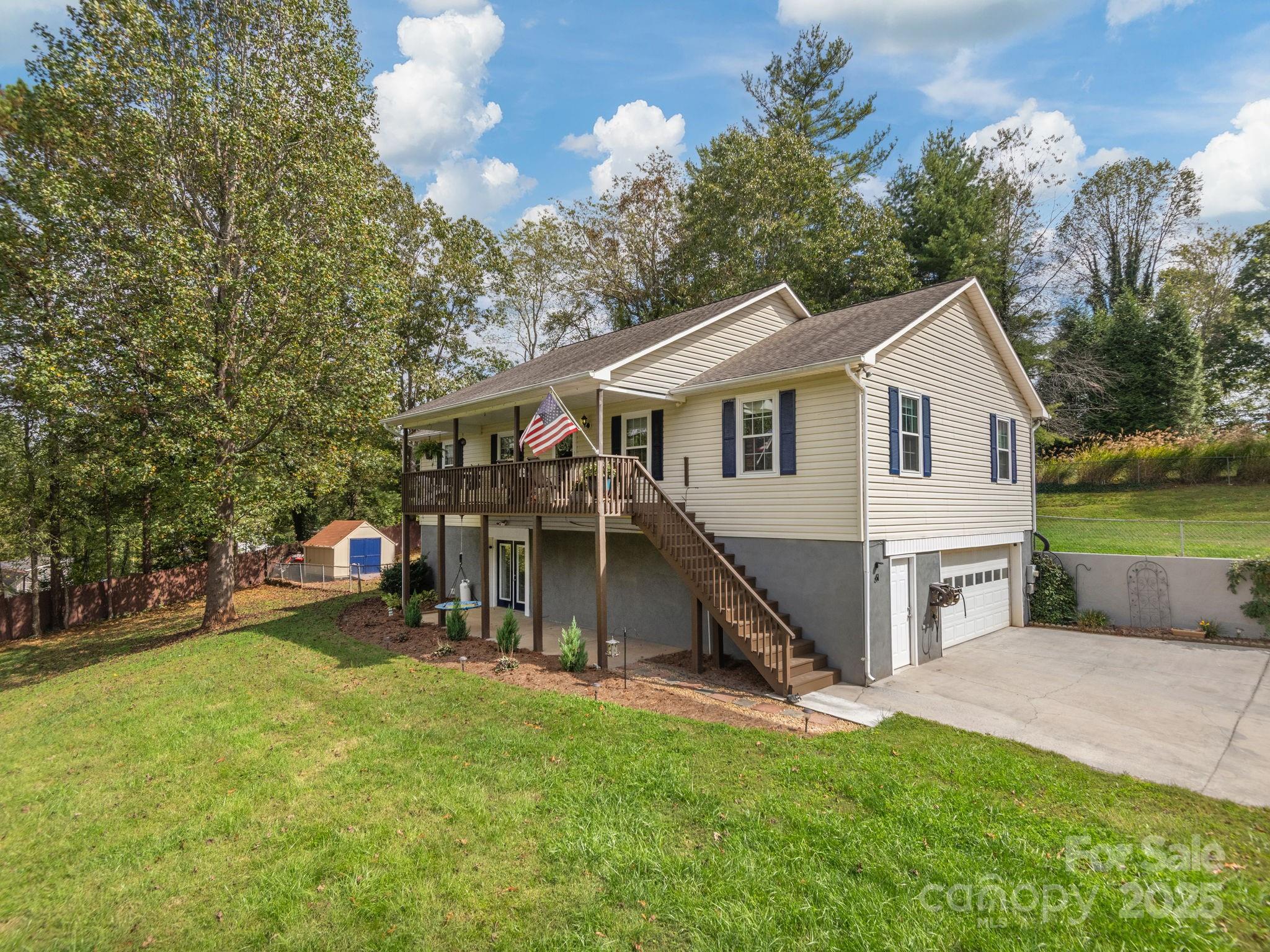 61 Blue Ridge Acres Road Asheville NC 28806