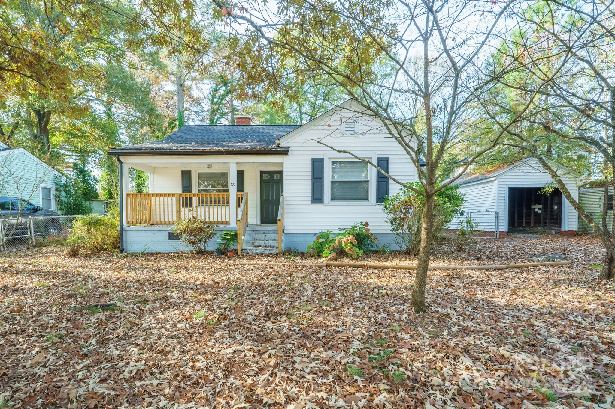 571 Hillandale Street NE Concord NC 28025