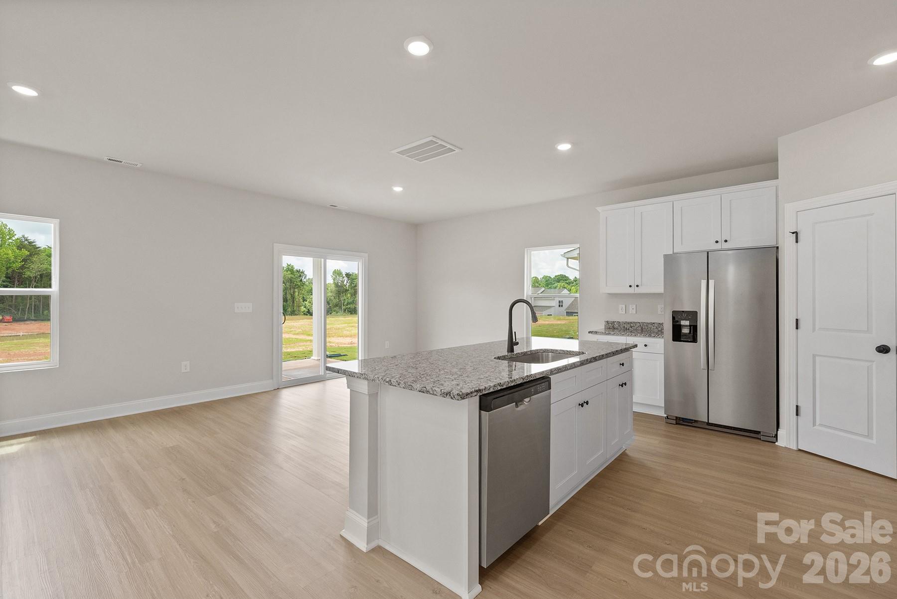 6722 Fairford Drive Charlotte NC 28215
