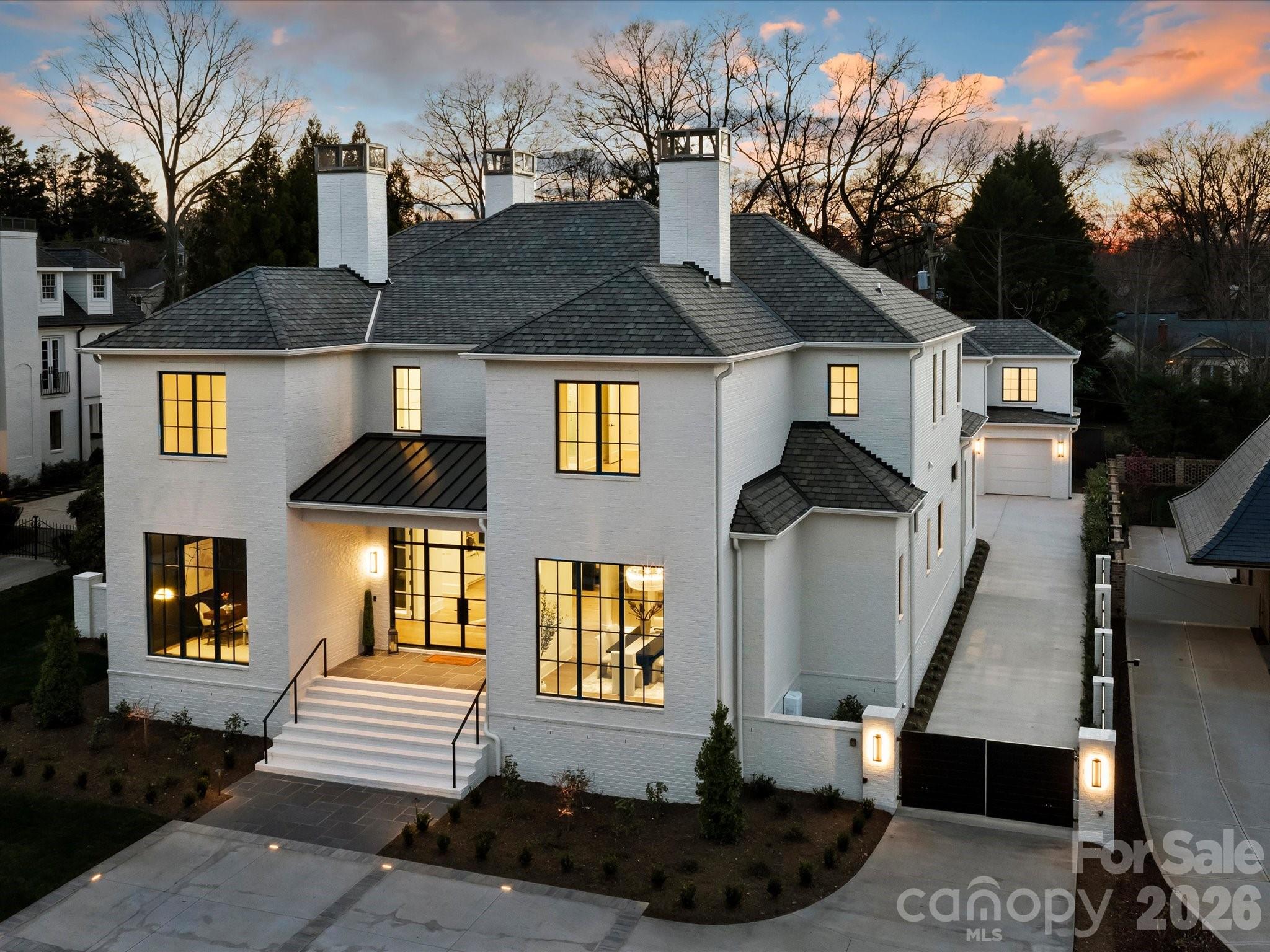 1436 Queens Road W Charlotte NC 28207