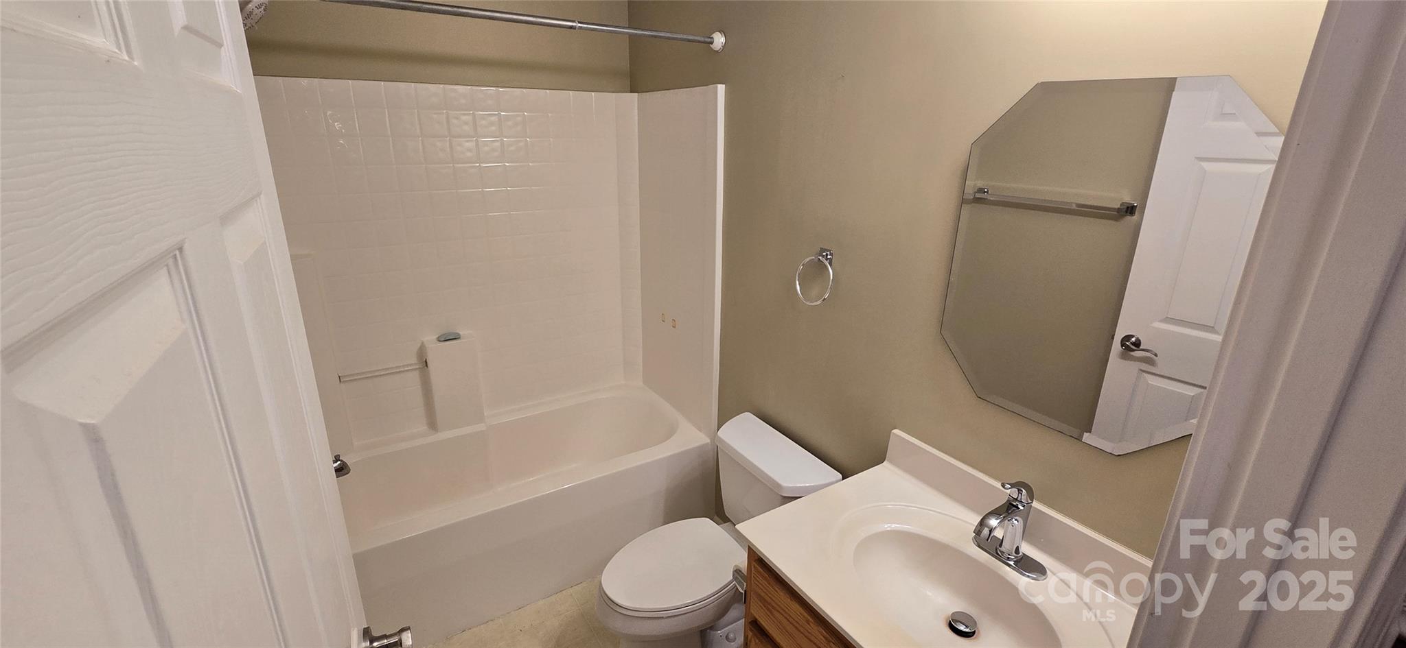 221 Flat Branch Trail Mill Spring NC 28756