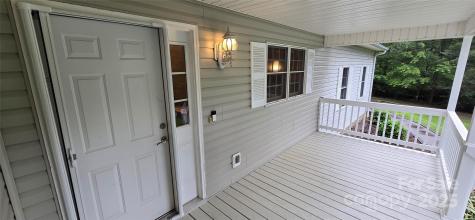 221 Flat Branch Trail Mill Spring NC 28756