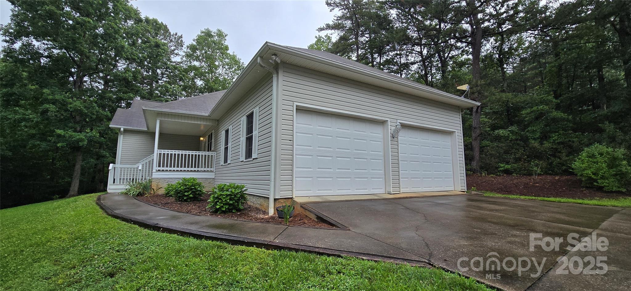 221 Flat Branch Trail Mill Spring NC 28756