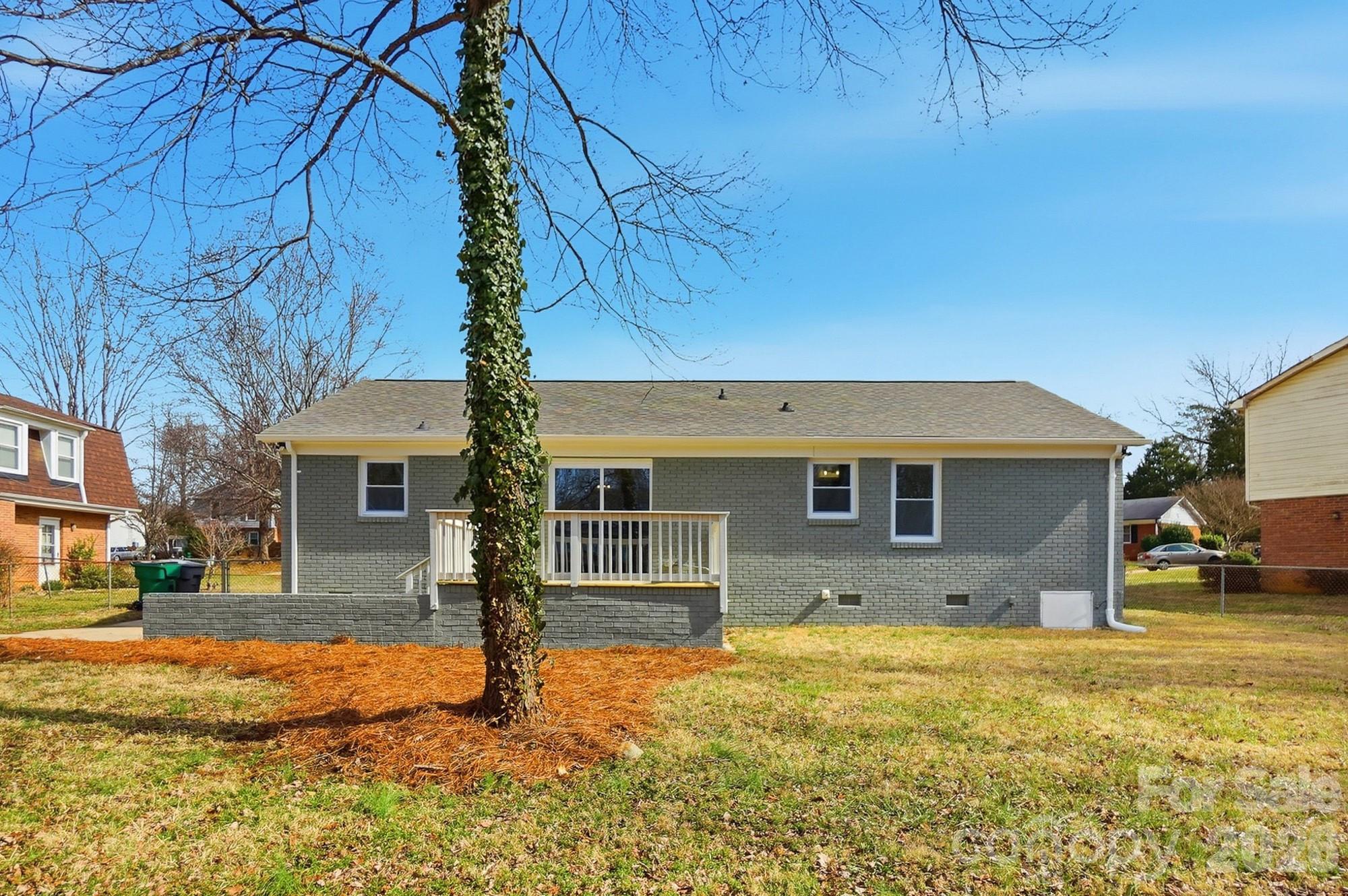 311 Red Roan Place Charlotte NC 28215