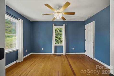 1127 Barney Place Lenoir NC 28645
