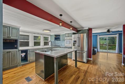 1127 Barney Place Lenoir NC 28645