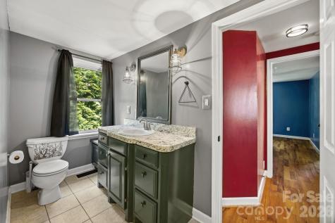1127 Barney Place Lenoir NC 28645