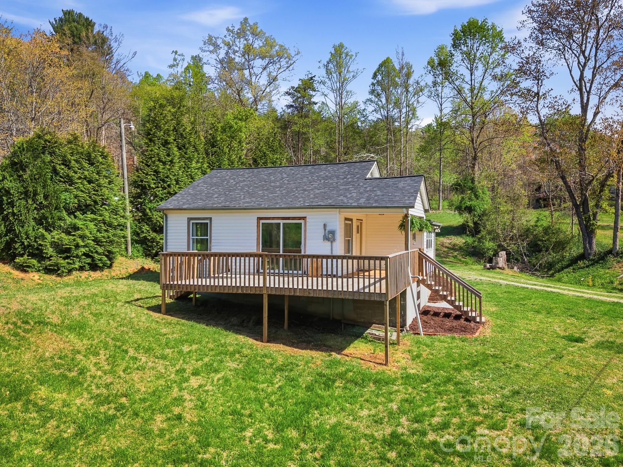1127 Barney Place Lenoir NC 28645