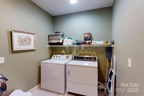 1061 NW 14th Avenue Drive NW Hickory NC 28601