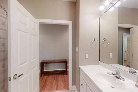 1061 NW 14th Avenue Drive NW Hickory NC 28601