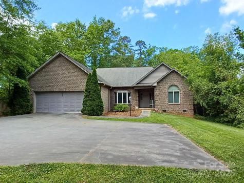 1061 NW 14th Avenue Drive NW Hickory NC 28601