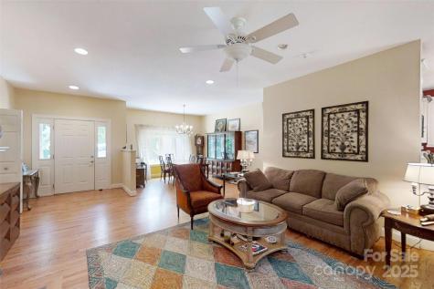 1061 NW 14th Avenue Drive NW Hickory NC 28601