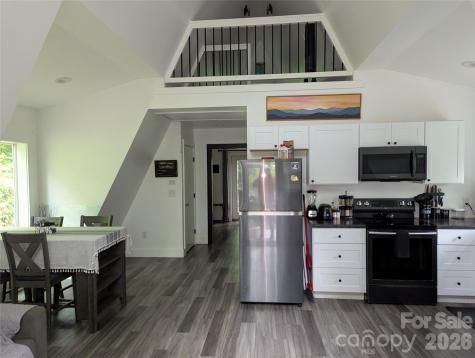 87 Hershel Lane Swannanoa NC 28778