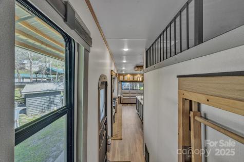 195 Finch Way West Jefferson NC 28694