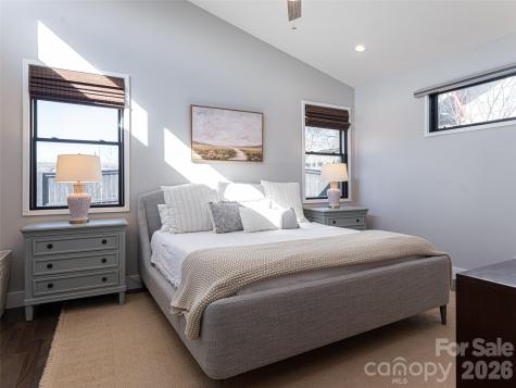 89 Vance Crescent Extension Asheville NC 28806