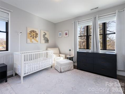 89 Vance Crescent Extension Asheville NC 28806