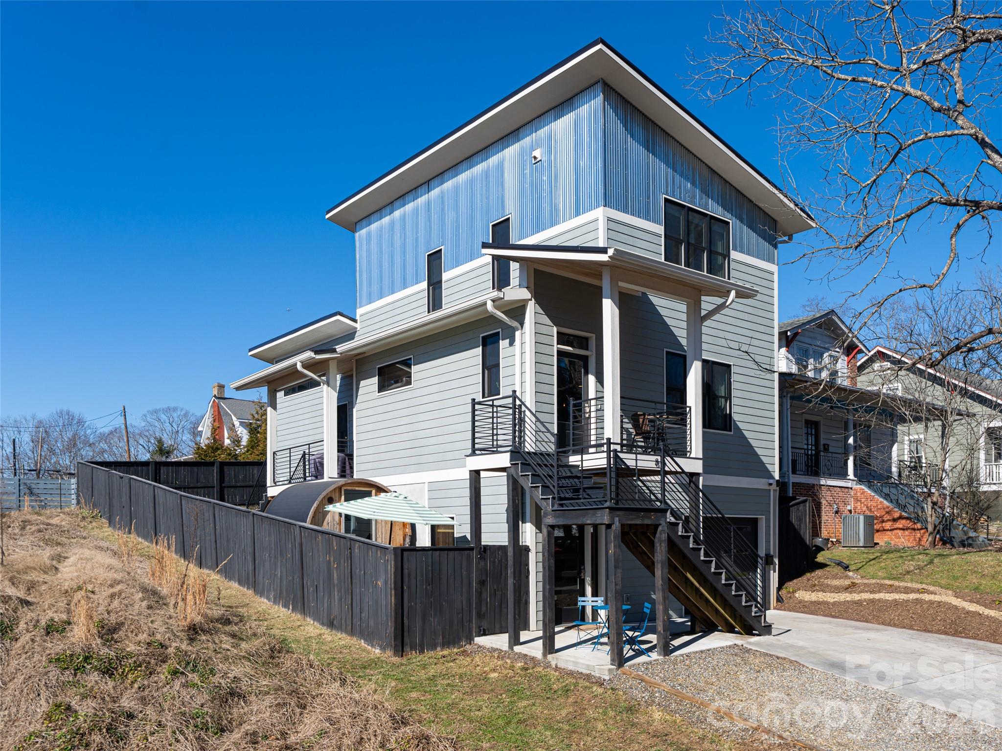 89 Vance Crescent Extension Asheville NC 28806