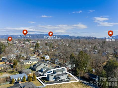 89 Vance Crescent Extension Asheville NC 28806