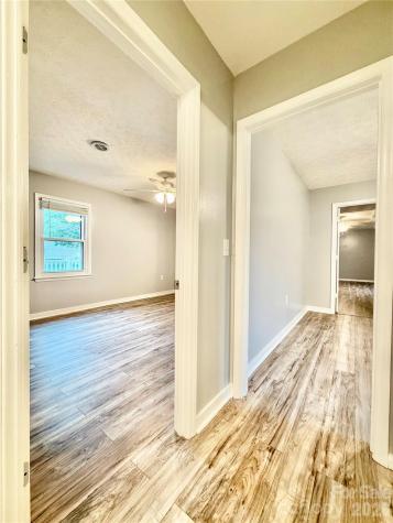 1586 Kenlane Drive Hickory NC 28601