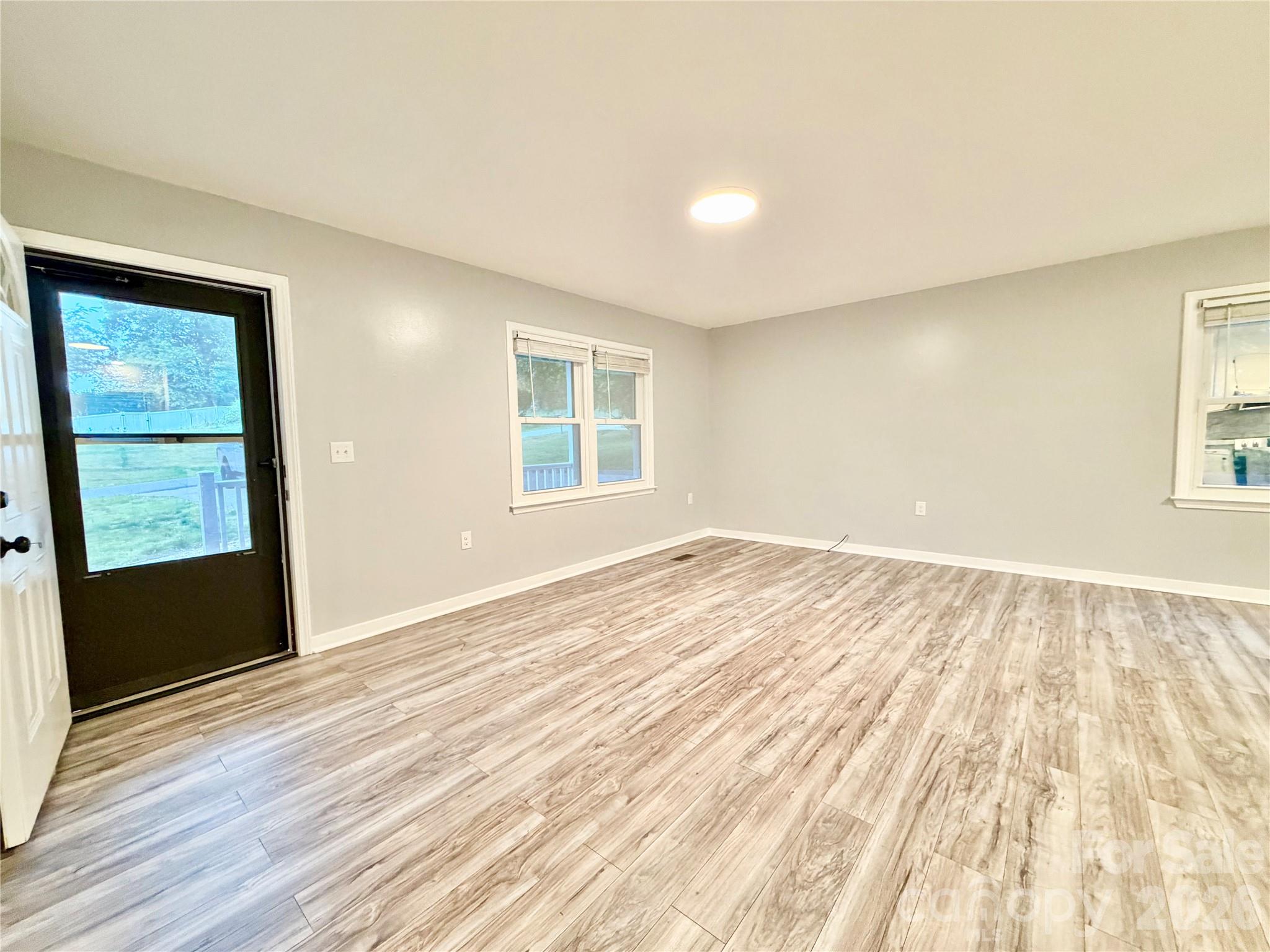 1586 Kenlane Drive Hickory NC 28601