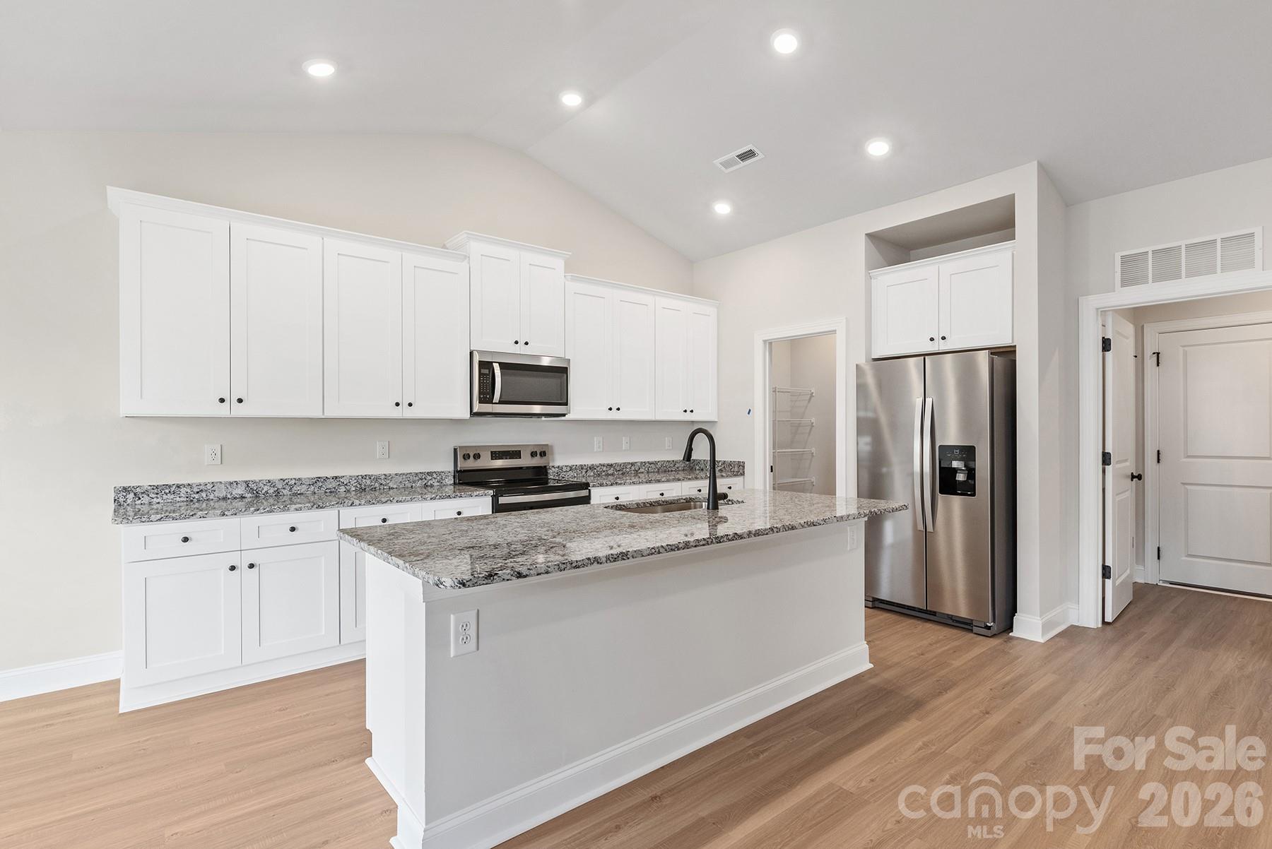 3617 Narrow Lane Charlotte NC 28215