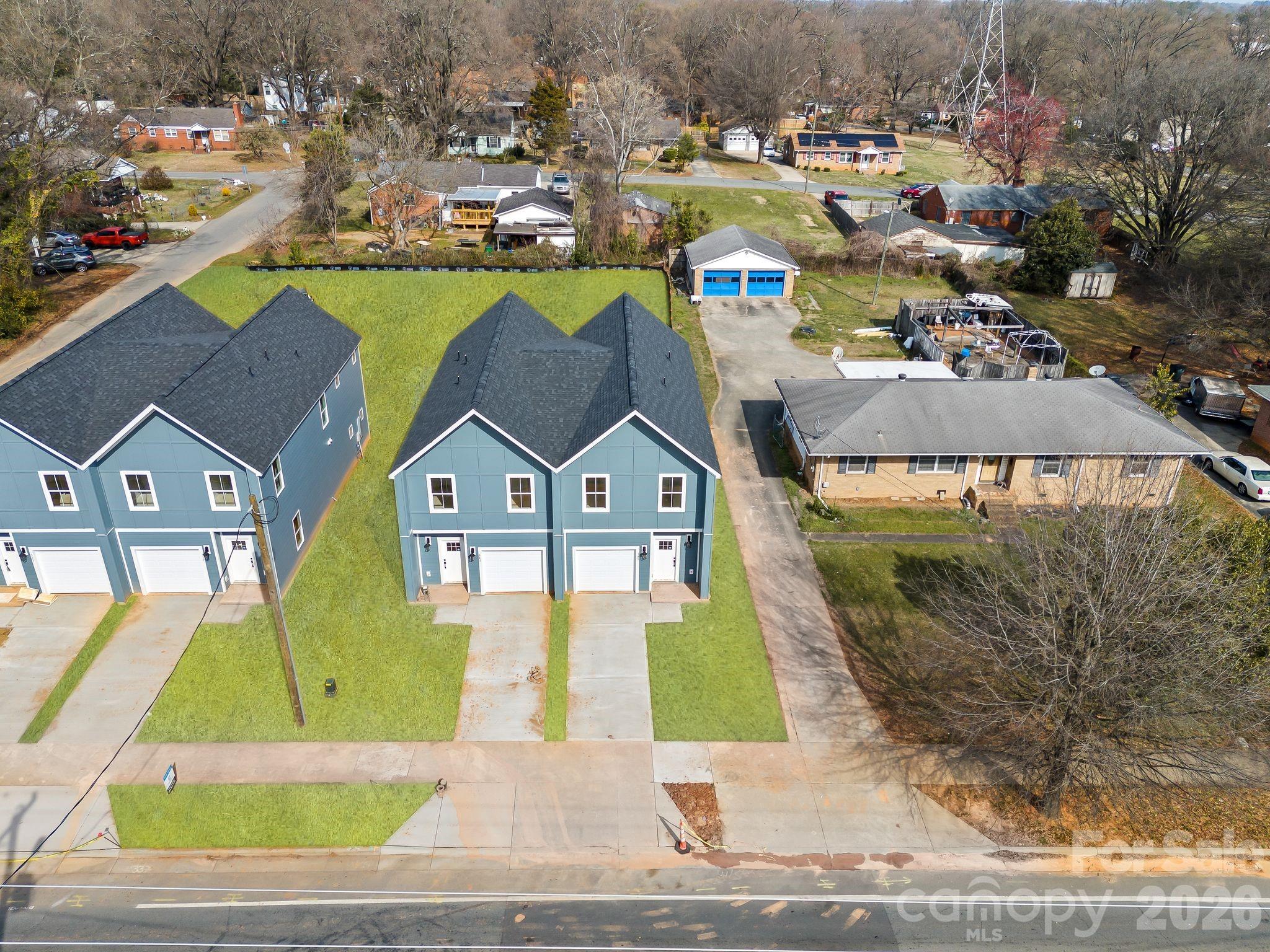 341 N Hoskins Road Charlotte NC 28216
