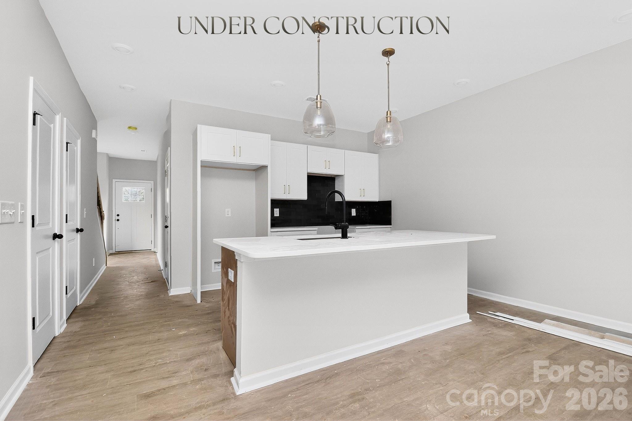 341 N Hoskins Road Charlotte NC 28216