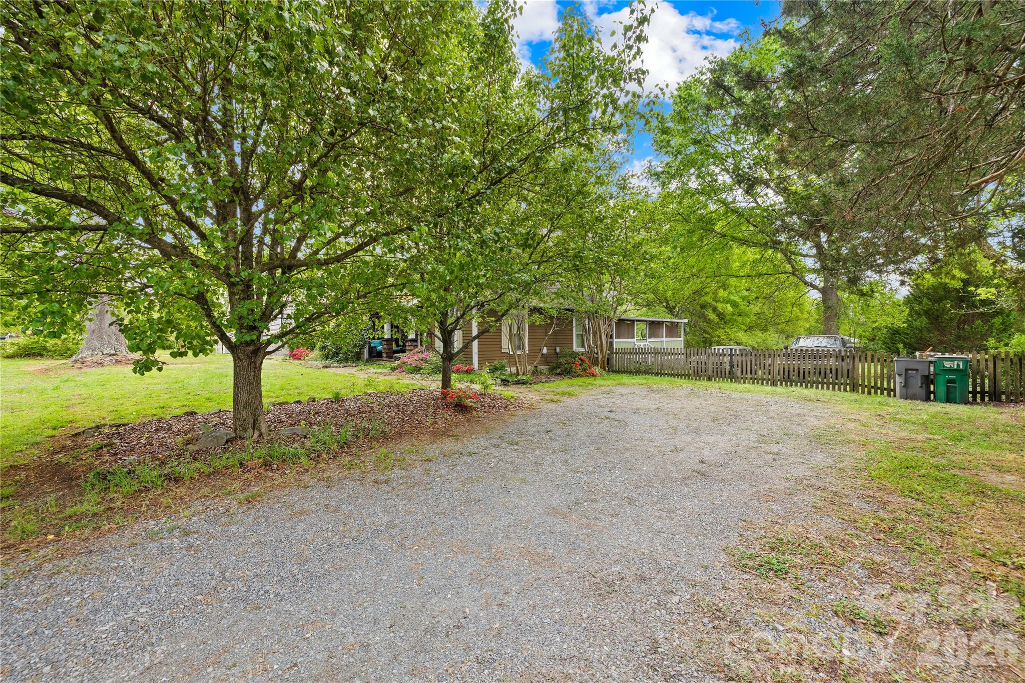 8035 Pleasant Grove Road Charlotte NC 28216