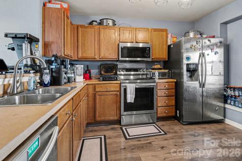 1409 Majestic Meadow Drive Charlotte NC 28216