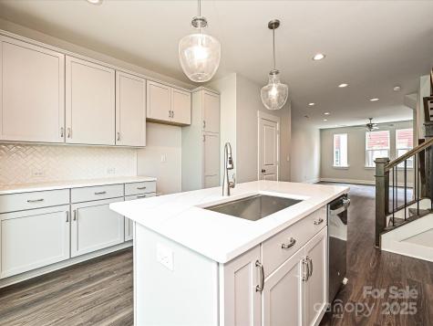 1312 Walter Taylor Way Charlotte NC 28206