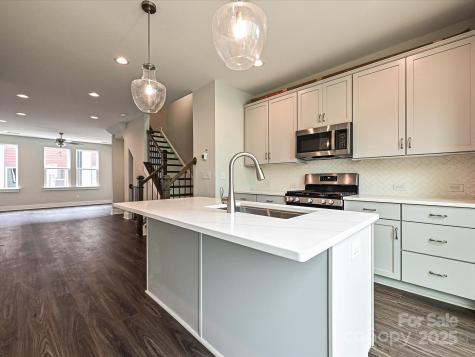 1312 Walter Taylor Way Charlotte NC 28206