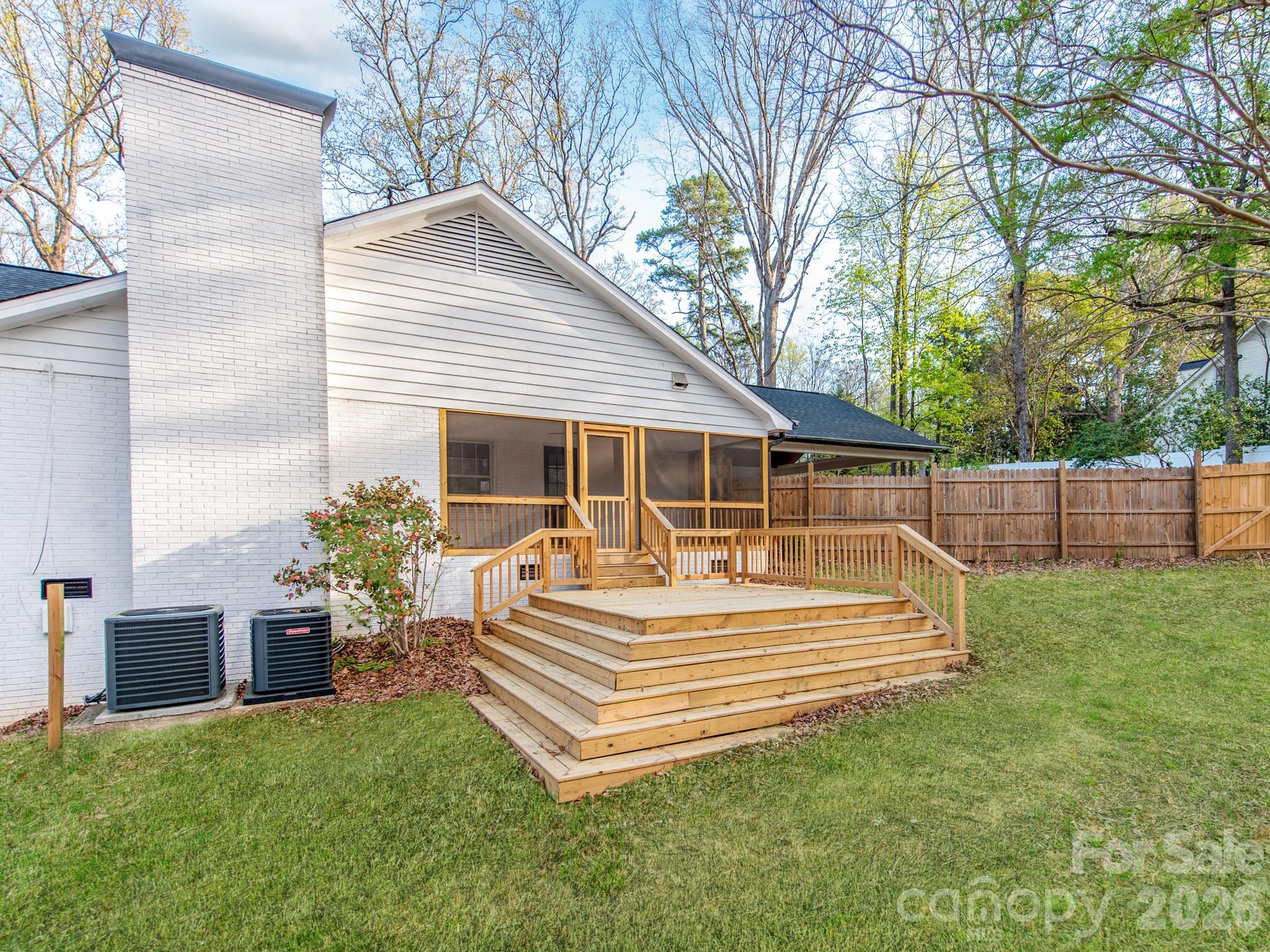 1632 Burtonwood Circle Charlotte NC 28212