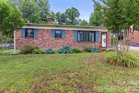 325 Swanson Drive SW Lenoir NC 28645