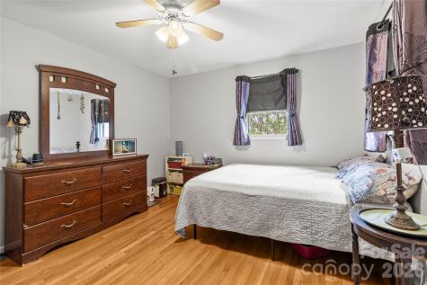325 Swanson Drive SW Lenoir NC 28645