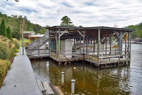 117 Sunrise Point Badin Lake NC 28127
