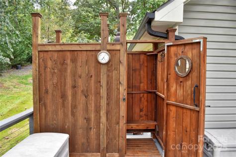 117 Sunrise Point Badin Lake NC 28127